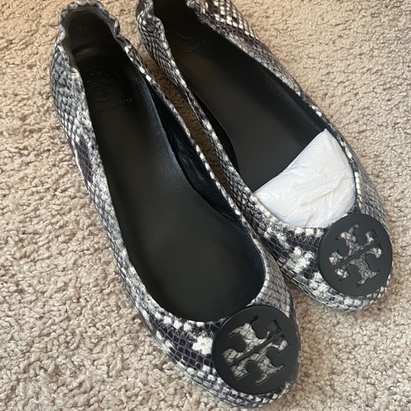 Tory Burch Shoes - Tory Burch Minnie Travel Ballet Flat